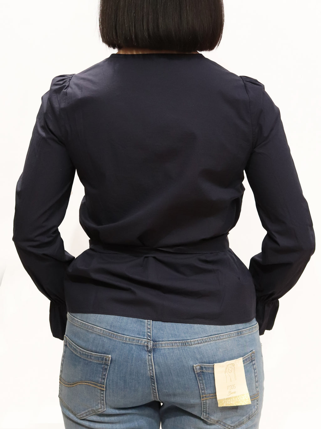 BLUSA CON FIOCCO