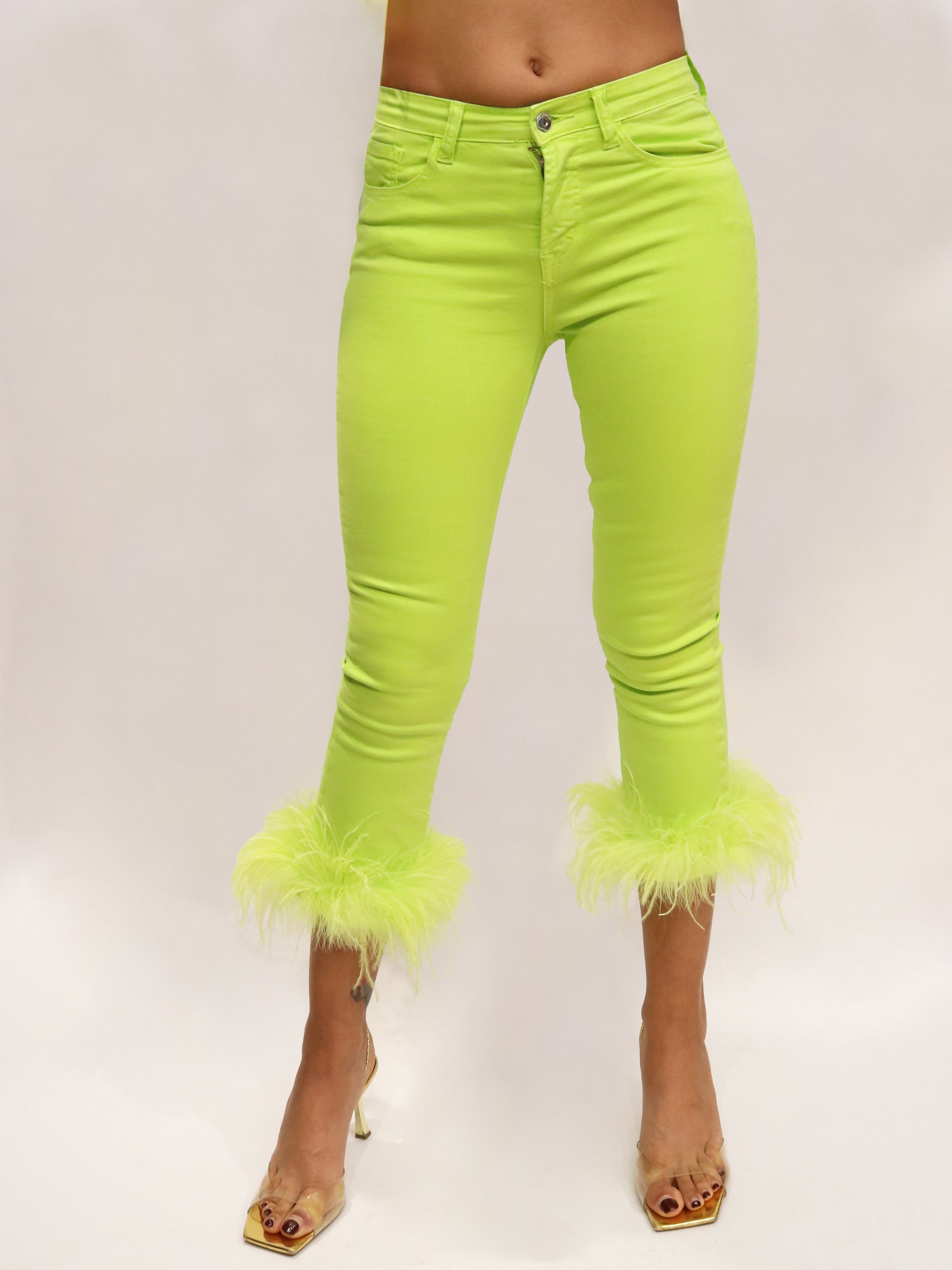 PANTALONE CON PIUME