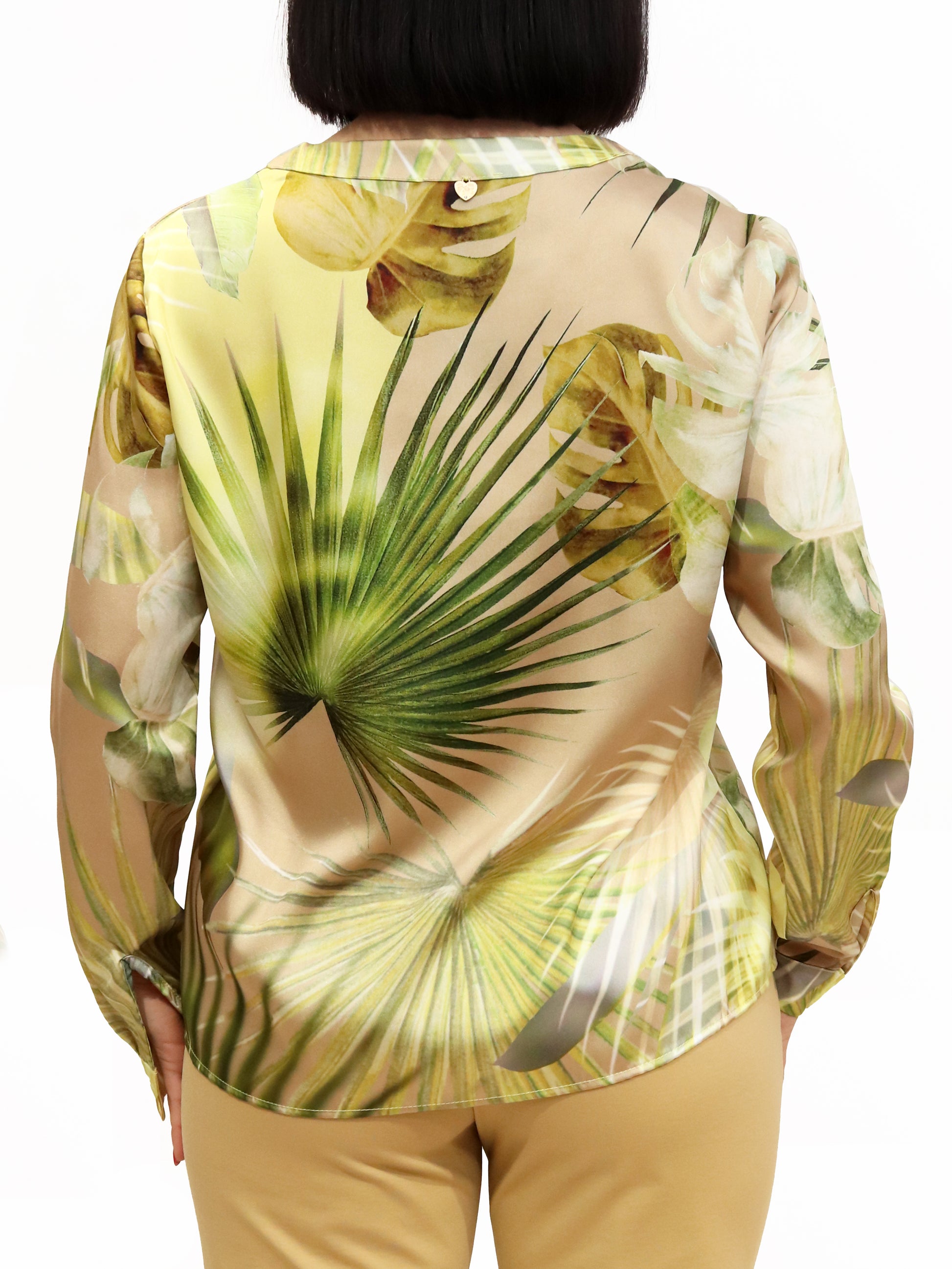 BLUSA