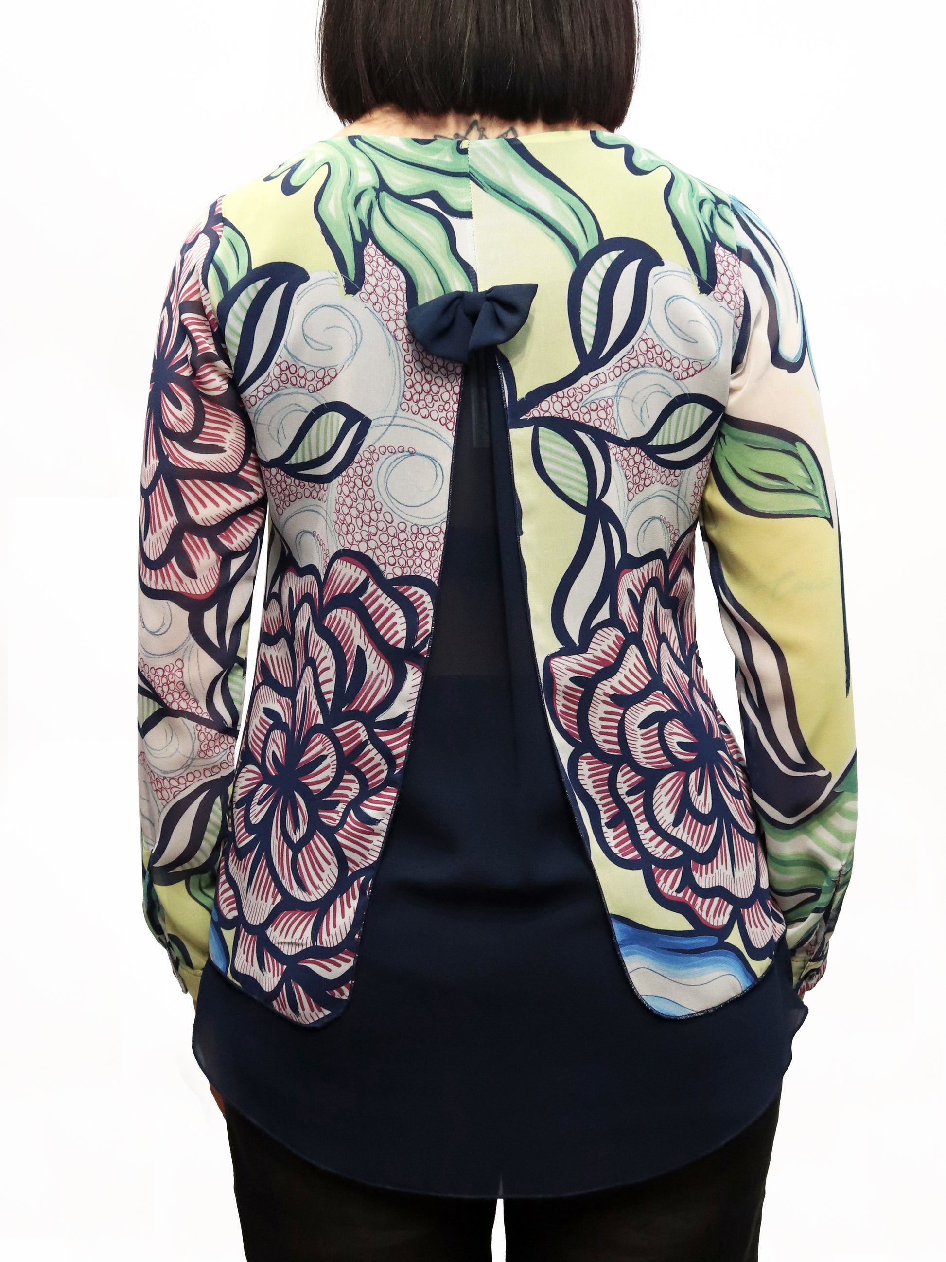 BLUSA