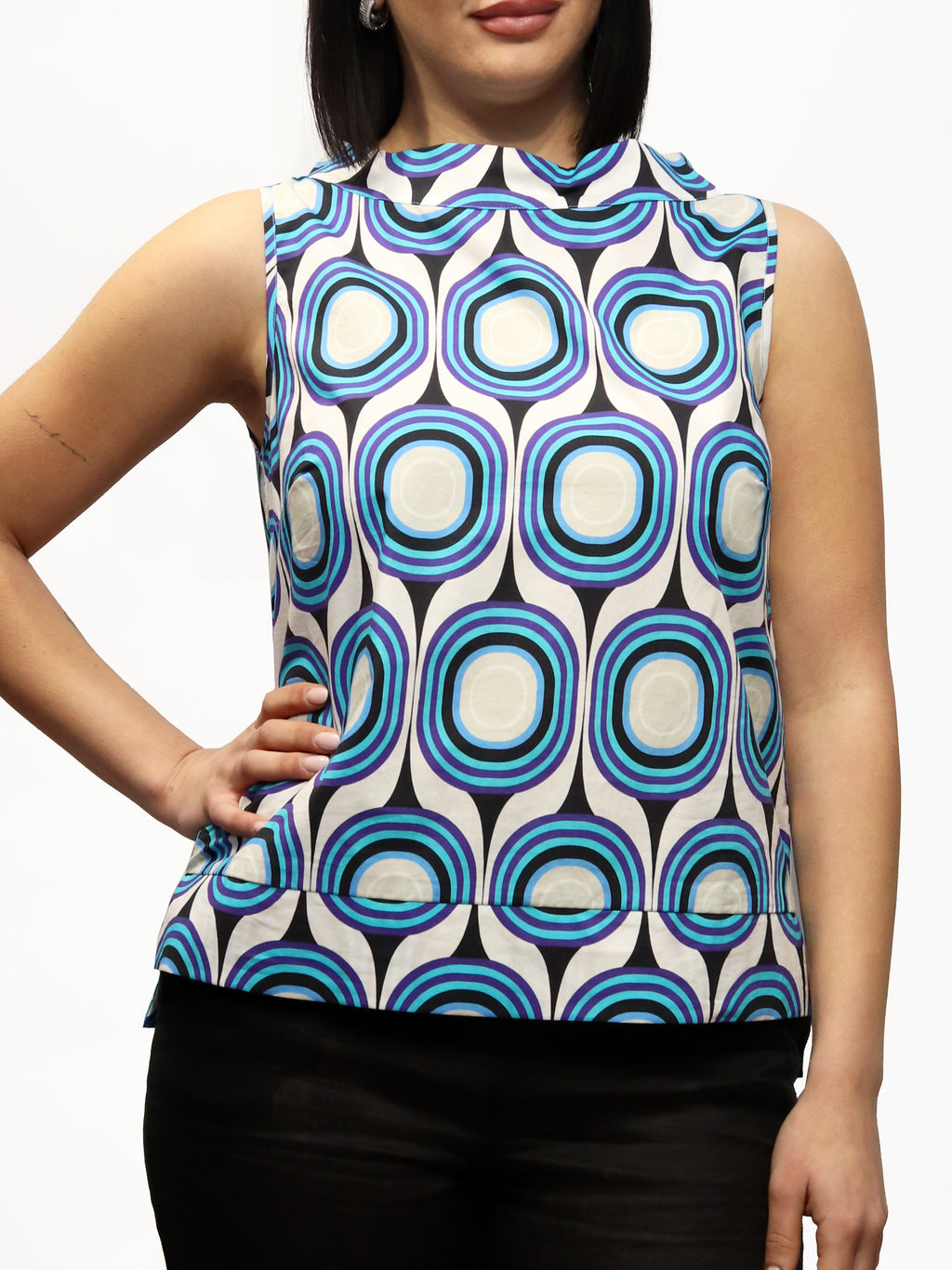 BLUSA